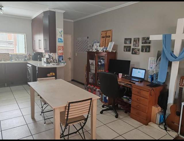 1 BEDROOM COMPLEX FOR SALE IN SOLHEIM